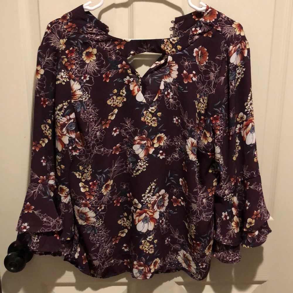 Half sleeved floral blouse